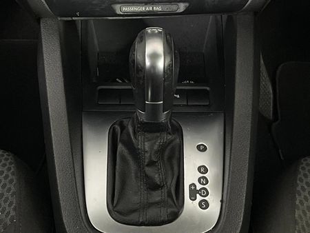 2013-Volkswagen-Jetta-VI-14-TSI-Comfortline-Auto_10