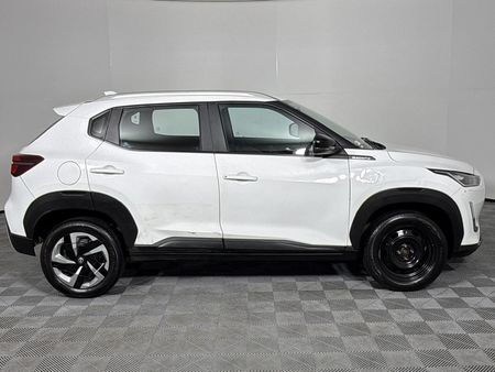 2024-Nissan-Magnite-10-Visia_14