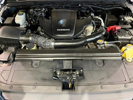 2023-Nissan-Navara-25-DDTi-LE-Plus-Auto-Double-Cab_8