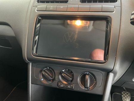 2024-Volkswagen-Polo-Vivo-LIFE_10