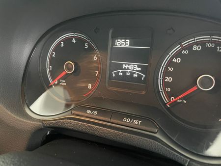 2024-Volkswagen-Polo-Vivo-LIFE_12