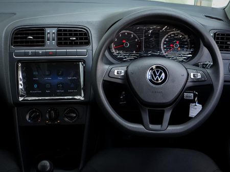 2026-Volkswagen-Polo-Vivo-14_15