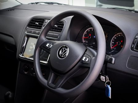 2026-Volkswagen-Polo-Vivo-14_6