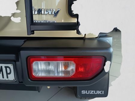 2022-Suzuki-Jimny-15-GLX-Auto_12