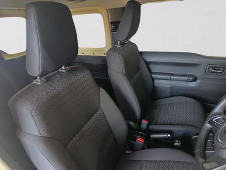 2022-Suzuki-Jimny-15-GLX-Auto_16
