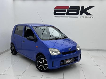 2005-Daihatsu-Charade-CX-Auto_0