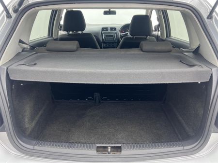2021-Volkswagen-Polo-Vivo-14-Trendline-5-dr_12
