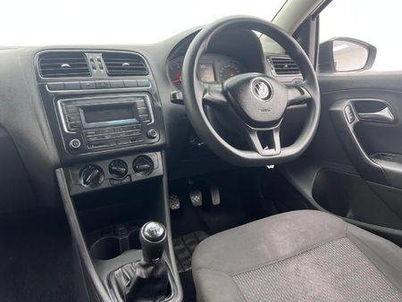 2021-Volkswagen-Polo-Vivo-14-Trendline-5-dr_7