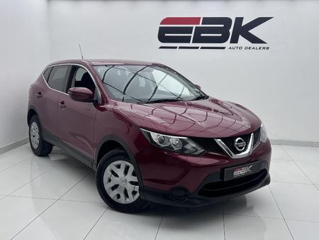2015-Nissan-Qashqai-12T-Visia_0