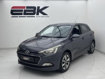 2015-Hyundai-i20-14-Fluid_2
