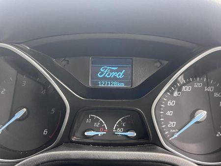 2013-Ford-Focus-20-TDCi-Trend-Auto_7