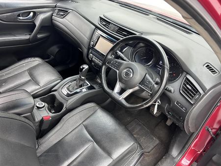 2018-Nissan-X-Trail-25-Tekna-4x4-Auto-7-seat_15