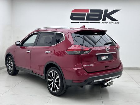 2018-Nissan-X-Trail-25-Tekna-4x4-Auto-7-seat_3