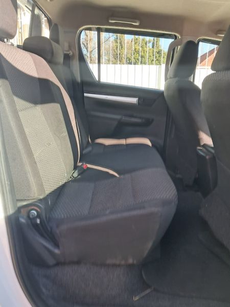 2018-Toyota-Hilux-24-GD-6-Raised-Body-SRX-Double-Cab_5