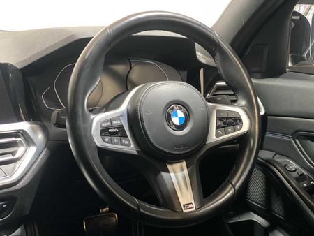 2021-BMW-3-Series-320d-M-Sport_22