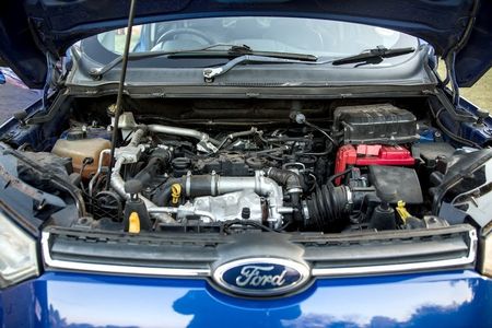 2016-Ford-EcoSport-2016-Ford-Ecosport-15-TDCi-Titanium_13