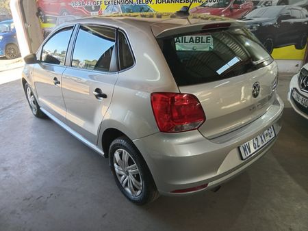 2024-Volkswagen-Polo-Vivo-14-Petrol-Manual_5