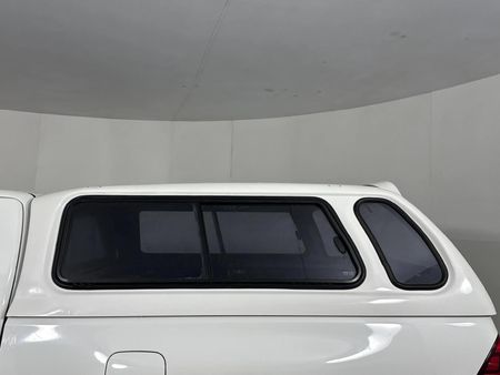 2024-Toyota-Hilux-24-GD-6-Raised-Body-Raider-Extended-Cab_8