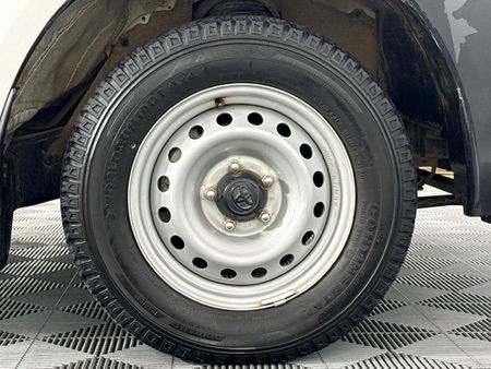 2024-Toyota-Hilux-20-VVTi-Single-Cab_3