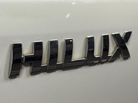 2024-Toyota-Hilux-20-VVTi-Single-Cab_8
