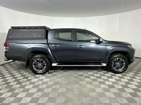 2022-Mitsubishi-Triton-24-Di-Dc-4x4-Auto-Double-Cab_15
