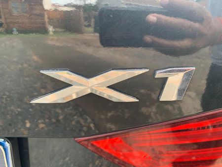 2011-BMW-X1-xDrive-20d-Exclusive-Automatic_9