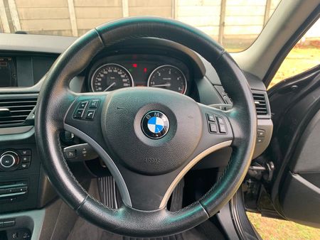 2011-BMW-X1-xDrive-20d-Exclusive-Automatic_12