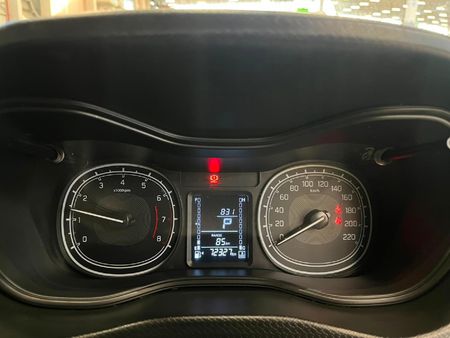 2022-Suzuki-Vitara-Brezza-15-GL-Auto_10
