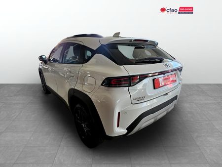 2025-Toyota-Starlet-Cross-15XS-Auto_19
