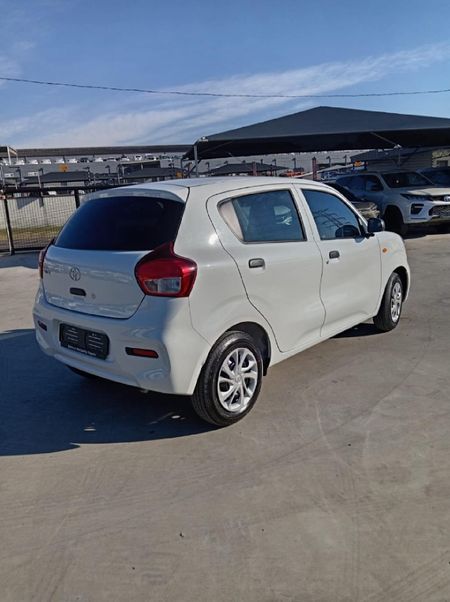 2026-Toyota-Vitz-10_1