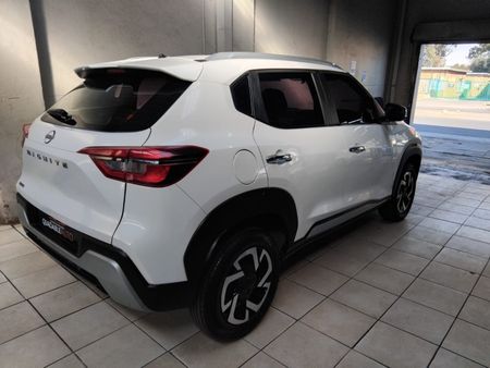 2022-Nissan-Magnite-10T-Acenta_3