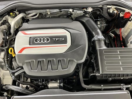 2021-Audi-TT-S-Coupe-quattro-Auto-228kW_11