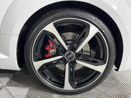 2021-Audi-TT-S-Coupe-quattro-Auto-228kW_5