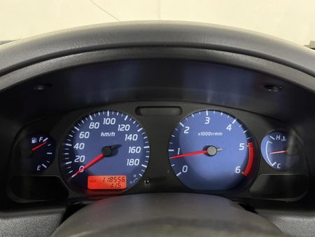 2019-Nissan-NP300-25-TDi-4x4-Double-Cab_2