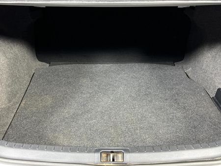 2021-Toyota-Corolla-Quest-18-Prestige-Auto_14