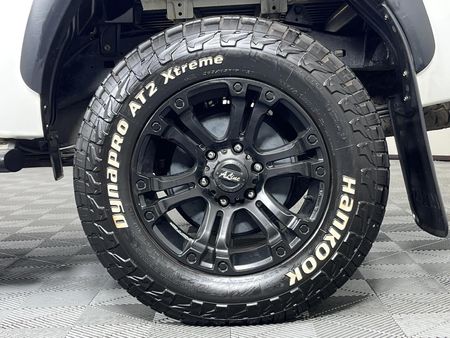 2017-Toyota-Hilux-28-GD-6-Raider-4x4-Double-Cab-Auto_6