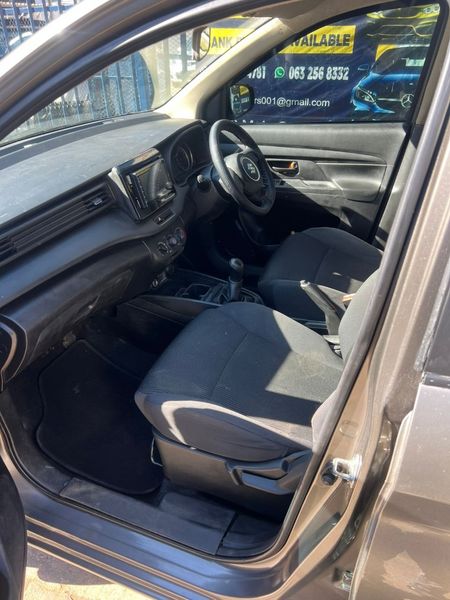 2022-Suzuki-Ertiga-15-GL_15