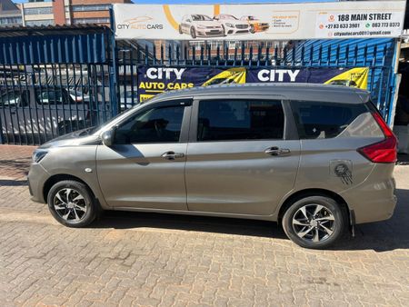 2022-Suzuki-Ertiga-15-GL_3