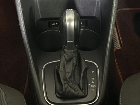 2015-Volkswagen-Polo-12-TSI-Highline-Auto-81kW_10