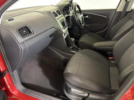 2015-Volkswagen-Polo-12-TSI-Highline-Auto-81kW_8