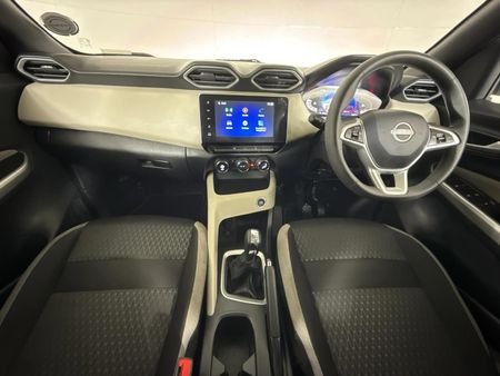 2024-Nissan-Magnite-10-Acenta-AMT_1