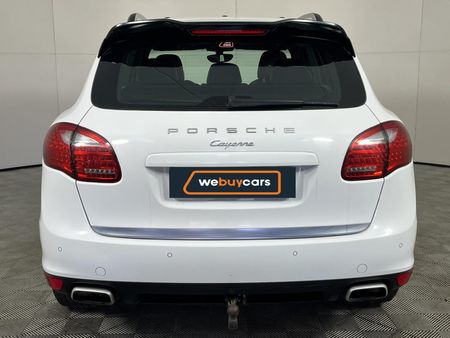 2012-Porsche-Cayenne-Diesel-Auto_18