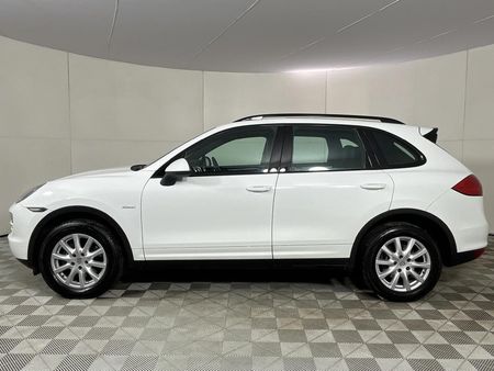 2012-Porsche-Cayenne-Diesel-Auto_19