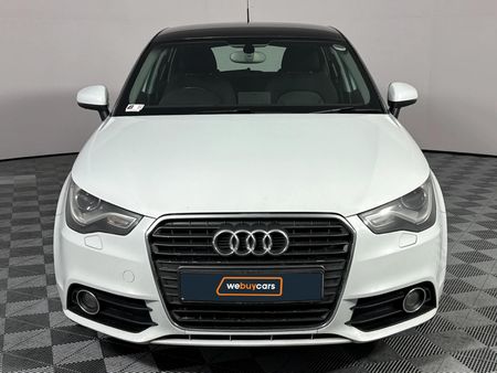 2013-Audi-A1-Sportback-16-TDI-Ambition_15