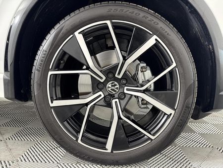 2025-Volkswagen-Tiguan-20TDI-R-Line-4Motion_5