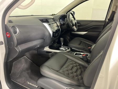 2023-Nissan-Navara-25-DDTi-LE-Plus-Auto-Double-Cab_8