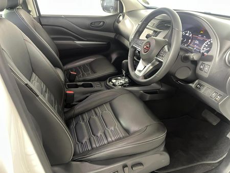 2025-Nissan-Navara-25-DDTi-PRO-2X-Auto-Double-Cab_9