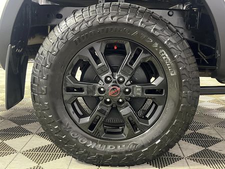 2025-Nissan-Navara-25-DDTi-PRO-2X-Auto-Double-Cab_7