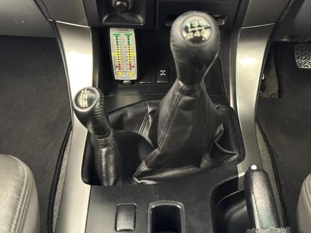 2004-Toyota-Land-Cruiser-Prado-30-TDI-GX-5-dr_10