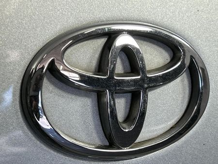 2004-Toyota-Land-Cruiser-Prado-30-TDI-GX-5-dr_11